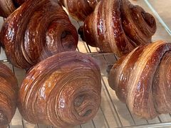 -VERIE BAKEHOUSE