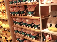 -名创优品(广东省广州琶洲保利广场店)