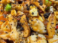 黑松露牛肝菌焖牛蛙-云海肴·汽锅鸡·云南代表菜(天津国金汇店)
