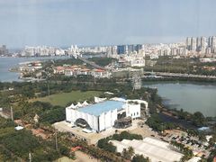 -黄金海景大酒店-旋转餐厅