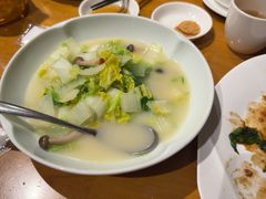 -乐忻皇朝(上海中心大厦店)