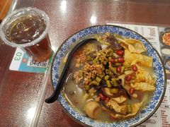 七爷螺蛳粉-螺世纪螺蛳粉·桂味小排档(裕德店)