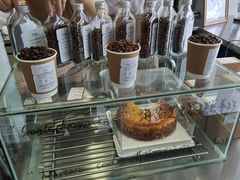 -RWORK·COFFEE(滨江店)