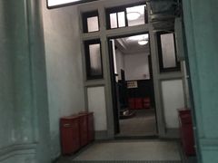 -上海市肺科医院(延庆路门诊)