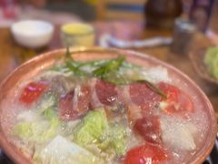 -阿婆情腊排骨火锅(金虹路店)