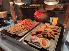 -亚龙湾希尔顿自助餐厅·海鲜·烧烤·沙滩BBQ·现场乐队