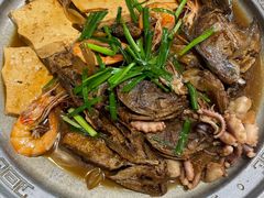 -东来菜馆•手抓海鲜家常菜•海鲜锅贴(鸽子窝店)