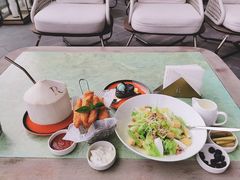 -厦门万丽酒店·R Bar