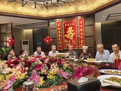 -梅花香里大酒店(郁金香路店)