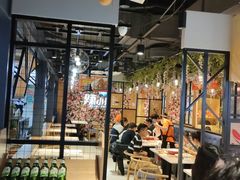 -辣小妮de川菜馆(红旗Mall店)