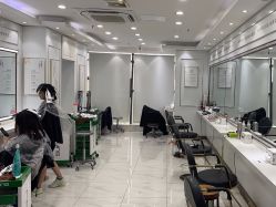 -镁连社·美联社