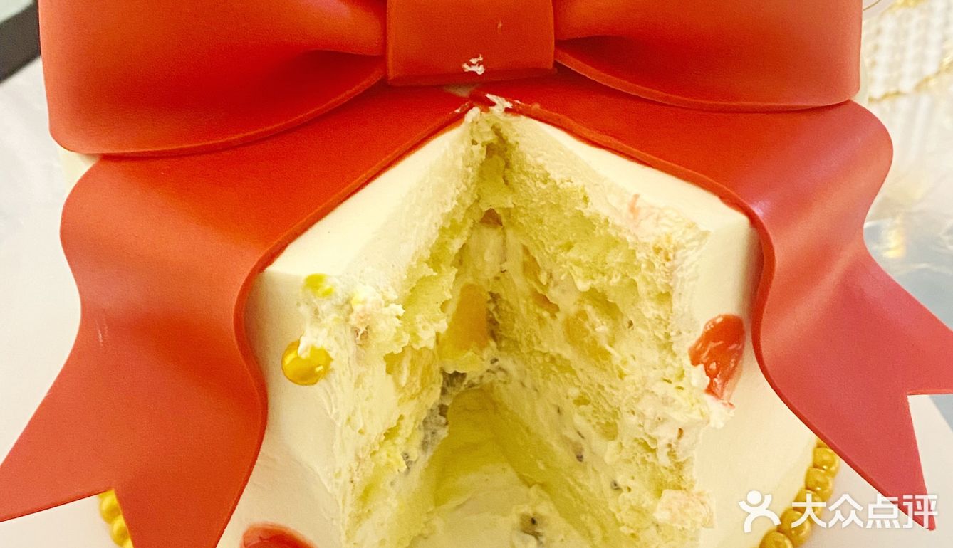 长沙探店｜超氛围生日翻糖蝴蝶结蛋糕🎂 
