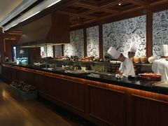 自助取餐区-八府香鸭·啫啫煲(华山路店)