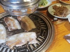 -唯成•韩国炭火烤肉 유성고기