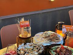 -何师烧烤Pro ·江湖川菜·小龙虾·精酿(太古里旗舰店)