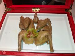 椒麻乳鸽-肆月河豚·新淮扬(金融街店)