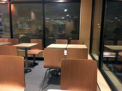 大堂-麦当劳(军博店)