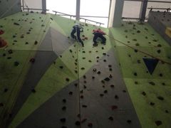 iphone_upload_pic-魔岩攀登(南京东路店)