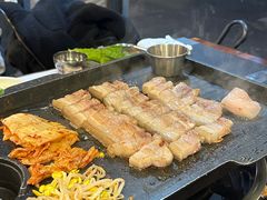 -Dombe豚(黑猪肉街店)