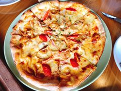 牛仔至尊海鲜披萨-MR.ROCKY洛奇先生RESTAURANT&BAR(宝安壹方城店)