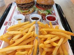 火烤双层牛肉特堡-The Habit Burger Grill 哈比特汉堡(复兴soho店)