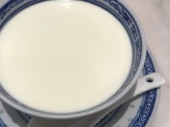 -香港百合居(LCM置汇旭辉广场店)