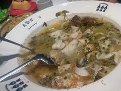 -渔语鱼酸菜鱼新川菜(来福士店)