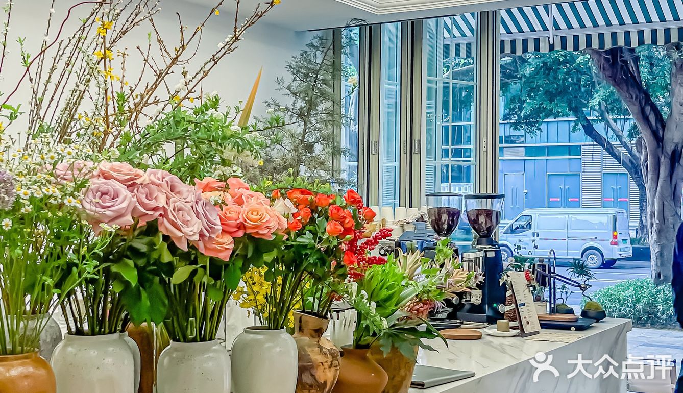 和男朋友来这边被夸爆朋友圈..