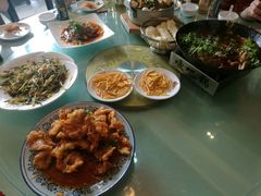 -嘎吧锅私家菜馆(新村十区店)