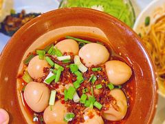 -李与白包子铺(桐梓林店)