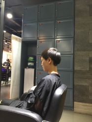 -FRIDAY星期五专业美发沙龙