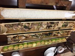 -胡须哥网红竹筒菜
