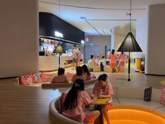 -涨巢·潮玩水疗局