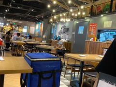 大堂-棒约翰比萨·意面(张江长泰店)