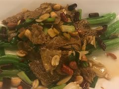 -蔼若春.传承三十年云南菜(金碧公园店)