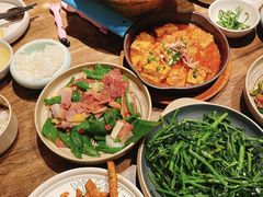 蒜香火腿包浆豆腐-云海肴云南菜(浦江欢乐颂店)