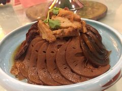 -舜耕山庄四时万和自助餐厅