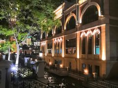 -东港音乐喷泉广场