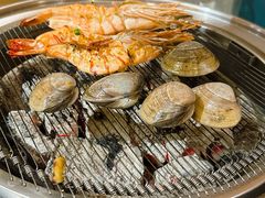 -围炉肉舍•炭烤活鳗•丹东海鲜烤肉(步行街店)