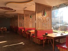 卡座-哈啾嗨蒙古娃娃主题餐厅(巴彦塔拉店)