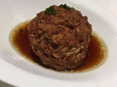 蛋黄狮子头-金春禧·鲁菜海鲜(延吉路万达店)