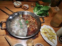 -大众跷脚牛肉馆·非遗传承单位(峨眉山店)