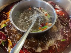 -金鼎雪山牦牛杂火锅(理县总店)