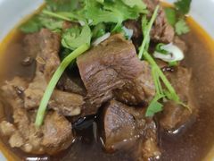 小碗牛肉-碗里捞川渝特色面(沙河玖耀里店)