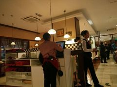 -爱丽丝牛排西餐厅(光谷步行街店)