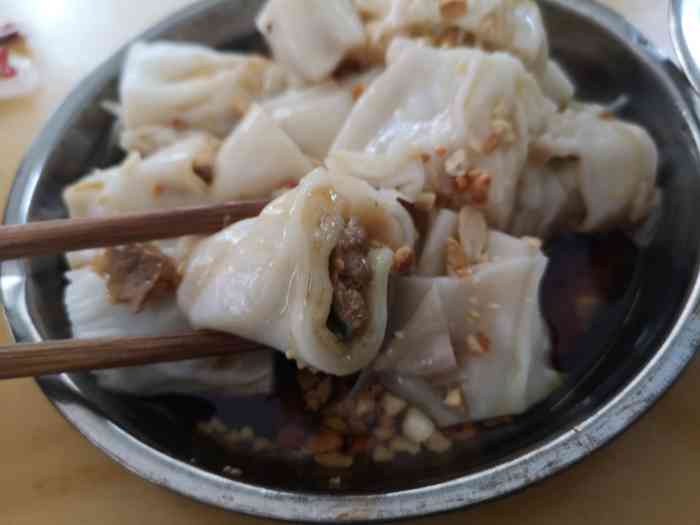 正宗东门老牌豆芽粉-"[薄荷]环境:这次回来环境比以前略好,.