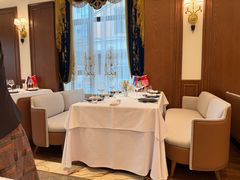 -马克西姆俄罗斯餐厅(通亚街店)