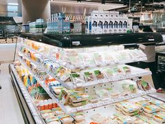 -盒马鲜生(红莲店)