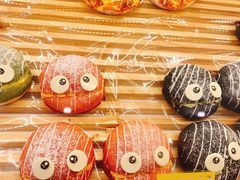 -面包新语(龙湖·西宸天街店)