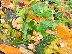 -醉人椒麻辣香锅(王府井喜悦店)
